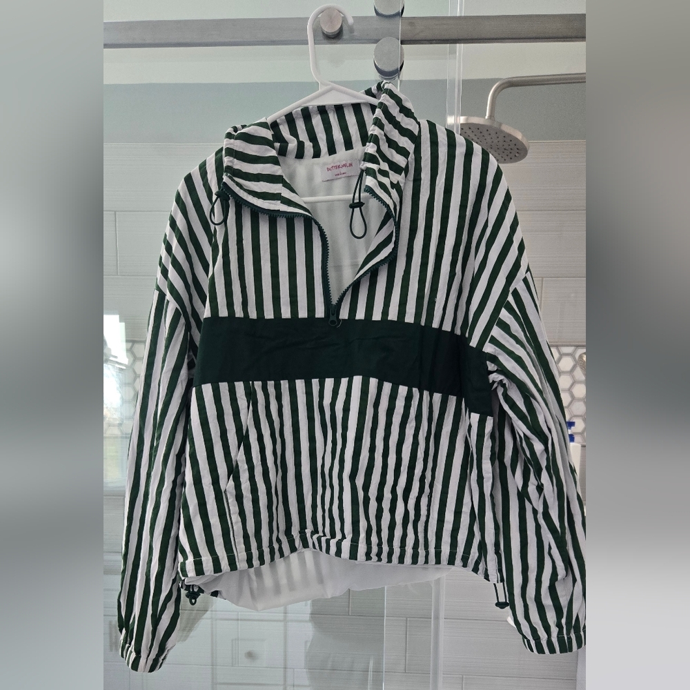Butter Melon - 1/4 Zip Windbreaker Jacket in Green and White